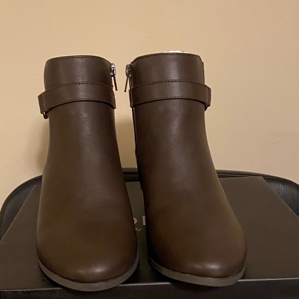 New, Jones New York Brown Ankle Boots with Gold Accent - Picture 3 of 6